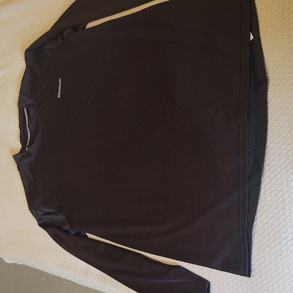 Reebok Women's Long Sleeve Gym Shirt - Picture 1 of 5